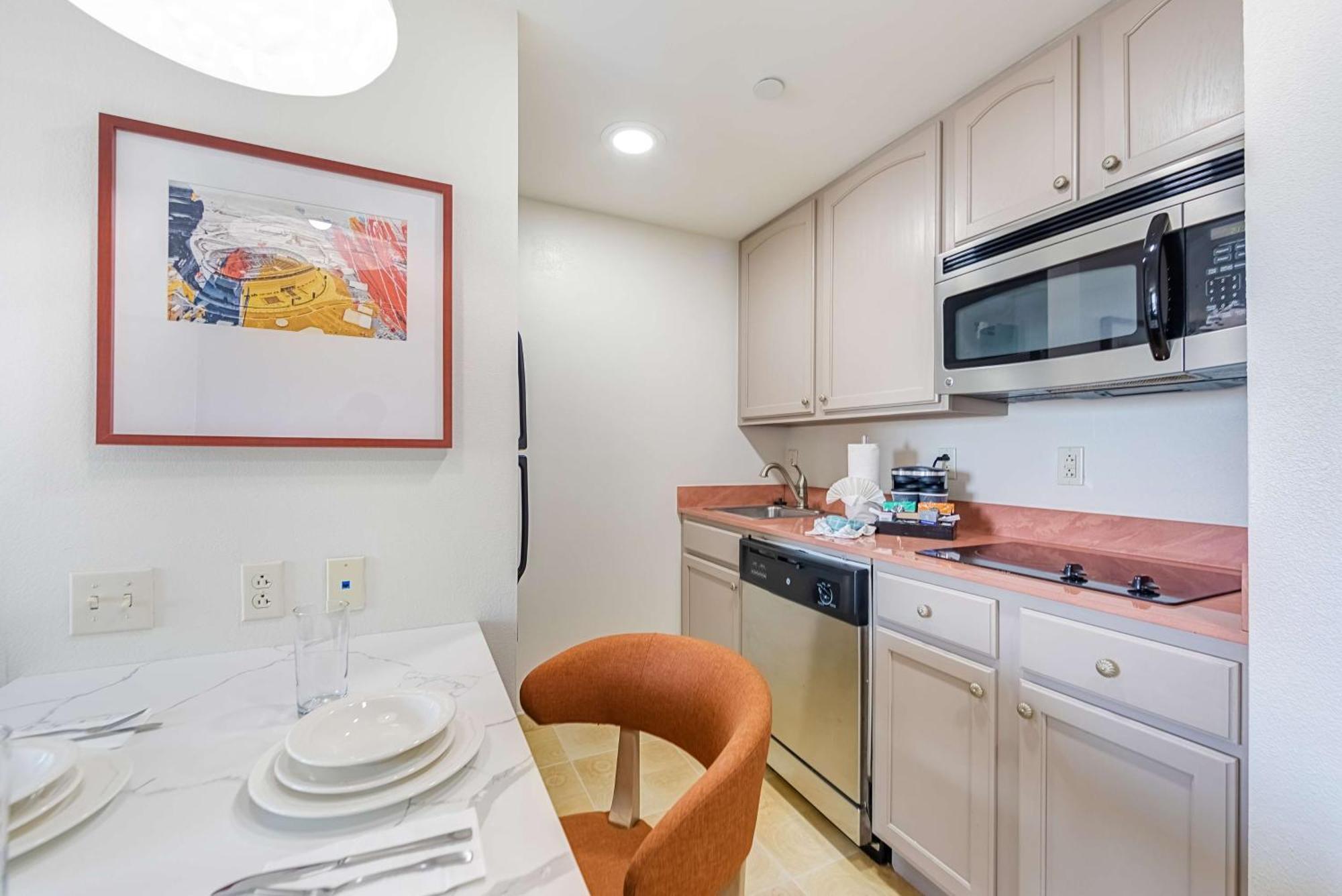 Hotel Homewood By Hilton - Meadowlands, Nj 3*