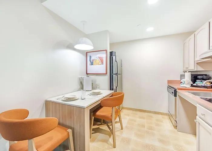 Homewood Suites By Hilton East Rutherford - Meadowlands, Nj