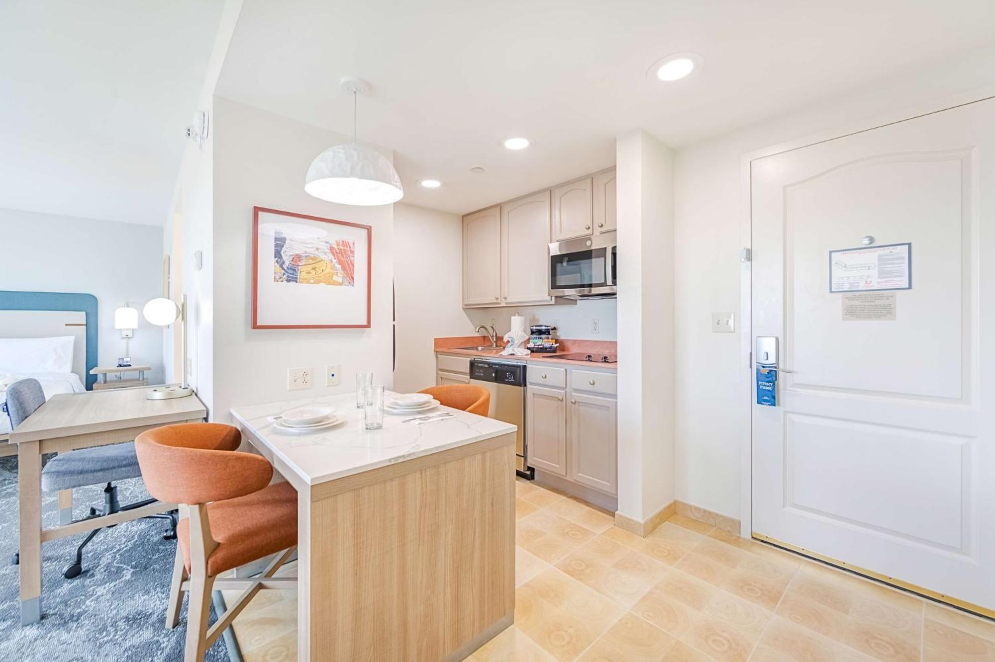 Homewood By Hilton - Meadowlands, Nj 3*